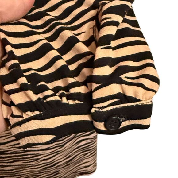 Loft Open Back Zebra Animal Print Black Brown Long Sleeve Dress Size 10 - Picture 4 of 8